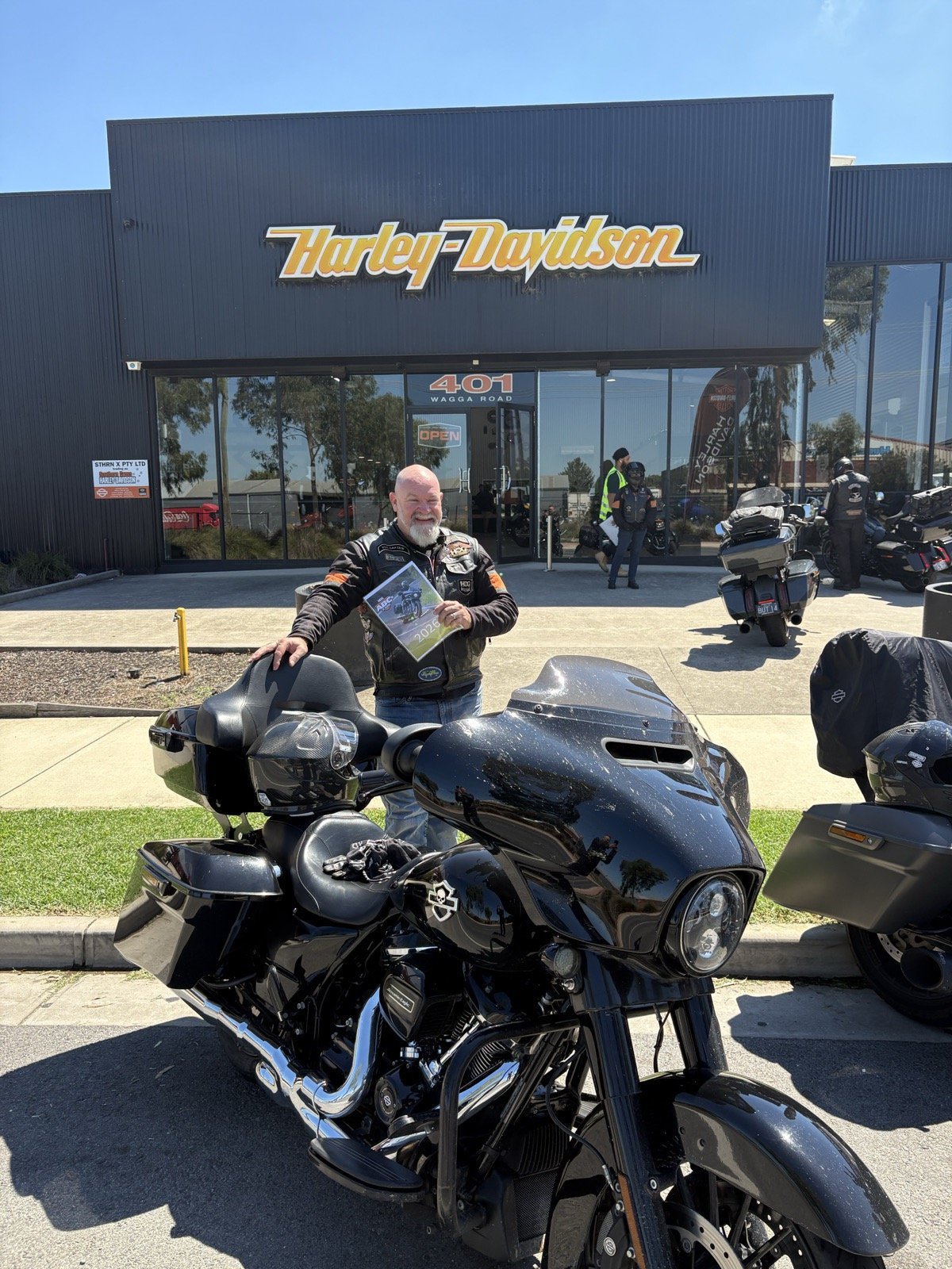 ABC stop logged - out front of Albury Harley-Davidson